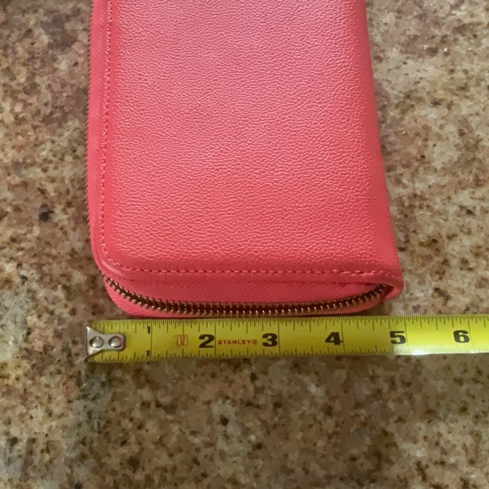 Thirty-One Slim Wallet  & Wristlet Strap Coastal Coral Pink Smooth Pebbled - Picture 6 of 6